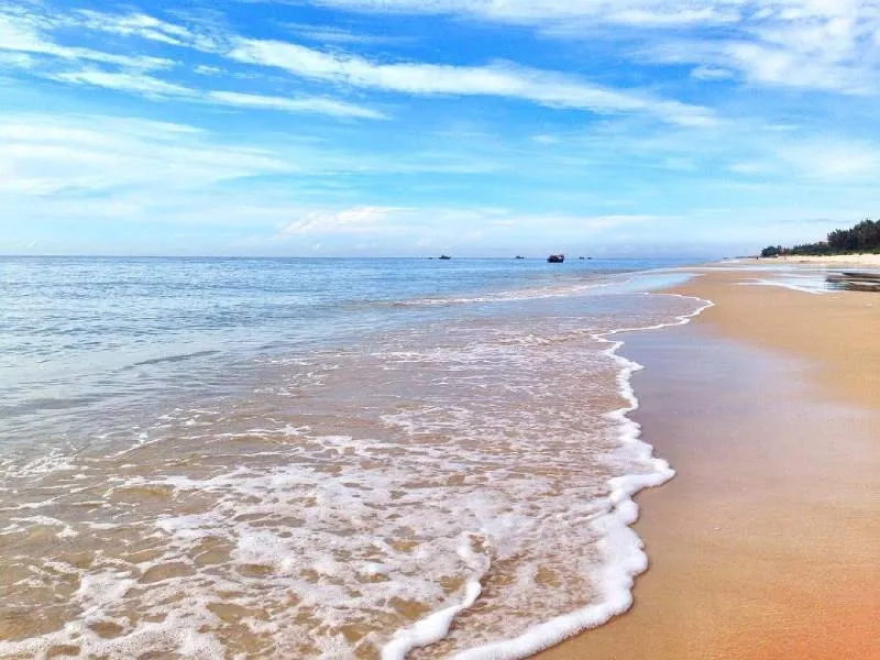 Top 8 bãi biển Phan Thiết, Mũi Né lý tưởng để trốn nóng ngày hè