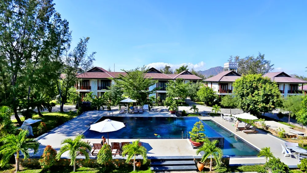 Top resort Ninh Thuận đẹp, giá tốt và gần biển nhất