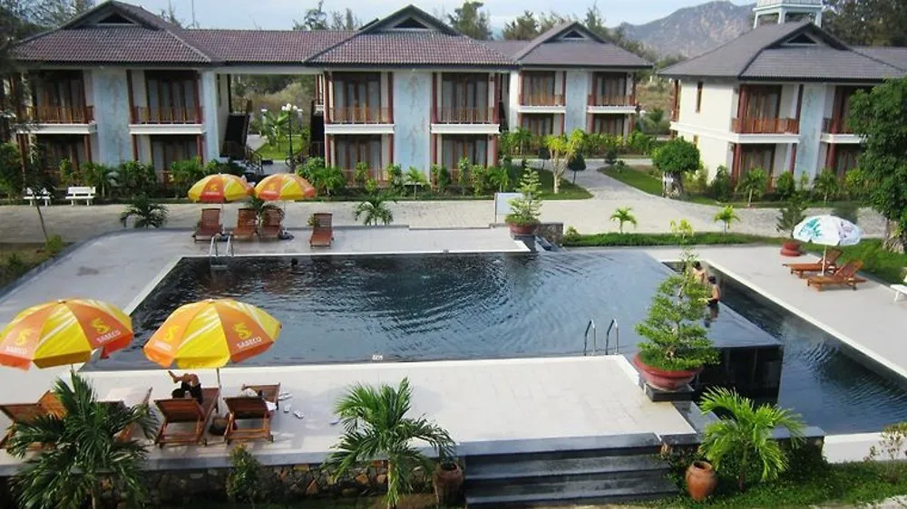 Top resort Ninh Thuận đẹp, giá tốt và gần biển nhất