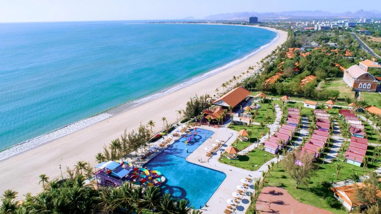 Top resort Ninh Thuận đẹp, giá tốt và gần biển nhất