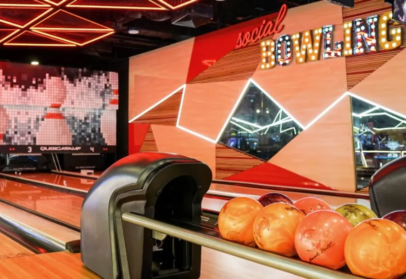 Trải nghiệm chơi bowling Hà Nội – hoạt động giải trí siêu hấp dẫn