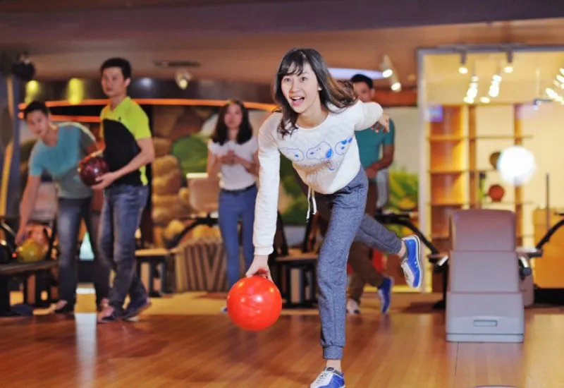 Trải nghiệm chơi bowling Hà Nội – hoạt động giải trí siêu hấp dẫn