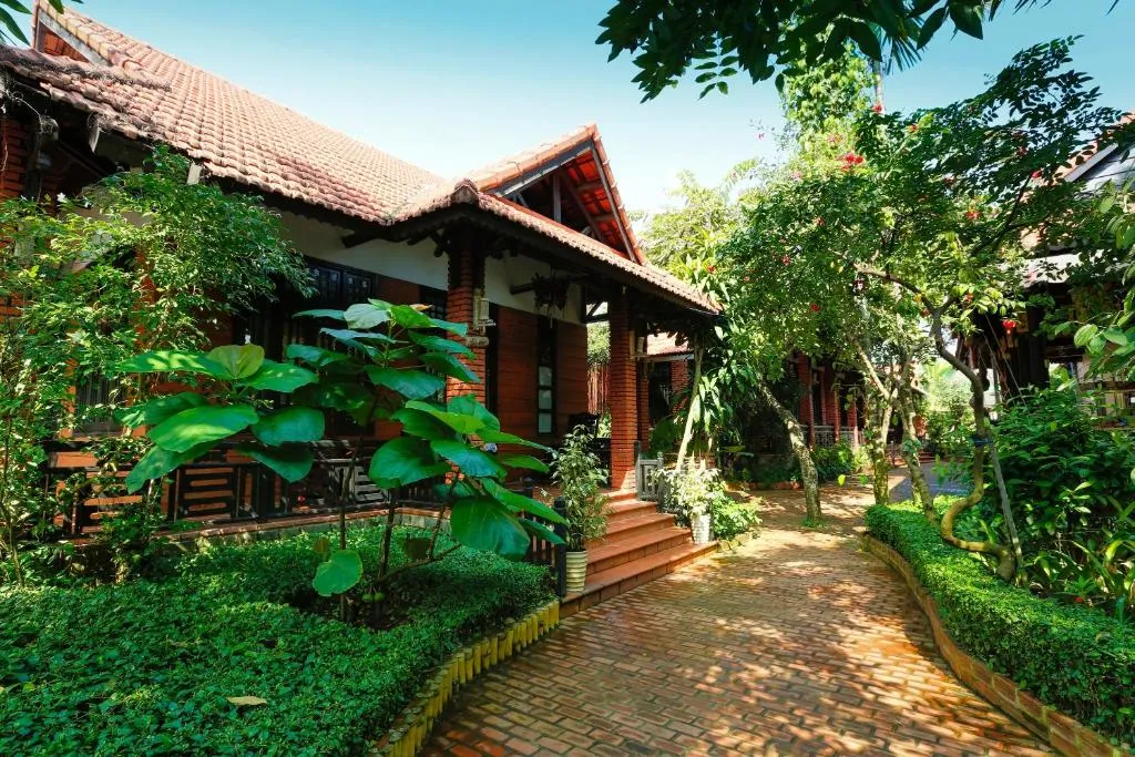 Trải nghiệm cuộc sống làng quê Việt Nam yên bình tại Betel Garden Villas