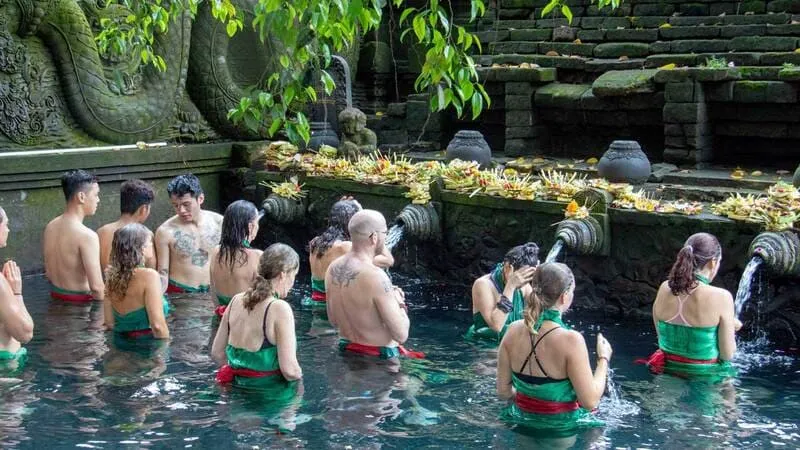 Trải nghiệm du lịch Ubud, nơi rực rỡ sắc màu văn hóa bản địa Bali