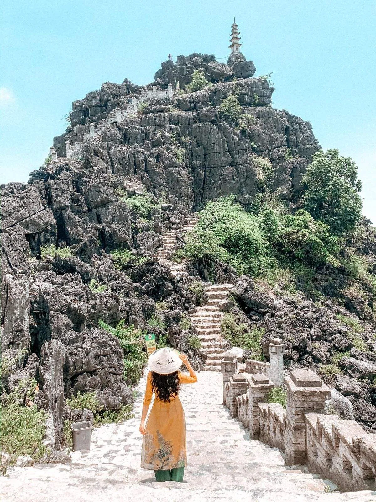 Tràng An một ngày vui chơi, lưu ngay bài viết này