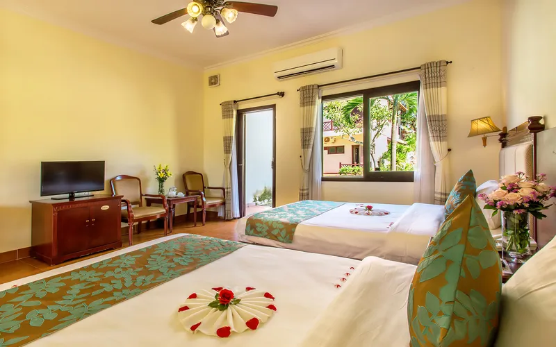 Tropical Beach Hoi An Resort – Vẻ đẹp thiên nhiên xanh mát tại khách sạn 4 sao