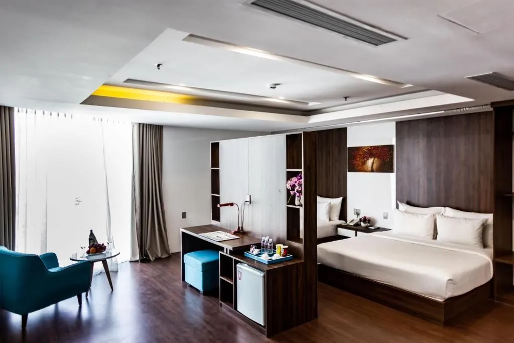 Vẻ đẹp trang nhã của Gold Hotel giữa lòng thành phố biển