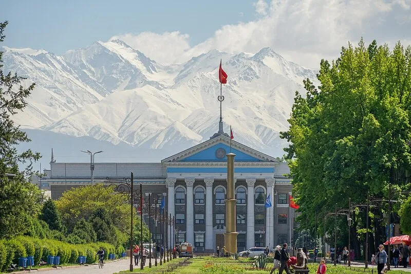 Vén màn Kyrgyzstan, khám phá miền đất hoang sơ ở Trung Á