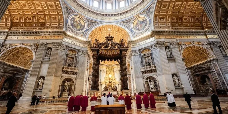 Vương cung Thánh đường Thánh Phêrô lộng lẫy tại Vatican