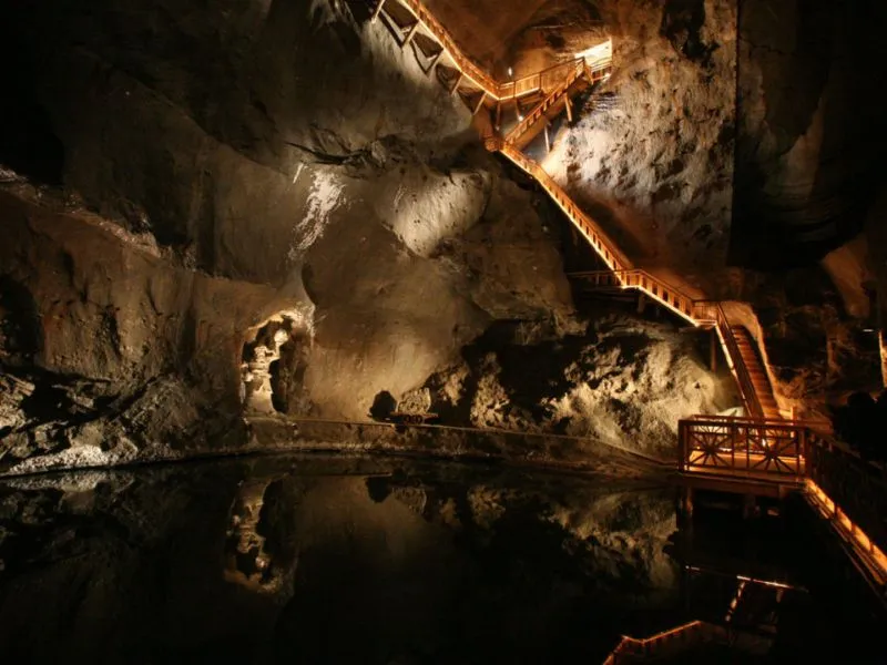 Wieliczka, mỏ muối 700 năm tuổi đầy độc đáo của Ba Lan